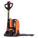 Elektryczny wózek paletowy PTE15N-PRO z wbudowaną ładowarką - Gallery Image 2